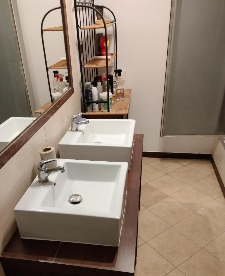 Urocze Studia W Lomiankach, 1- Z Sauna I Tarasem, 2- Z Kominkiem, 3- Ekonomiczne, 7Km Metro Mlociny Warszawa Łomianki エクステリア 写真