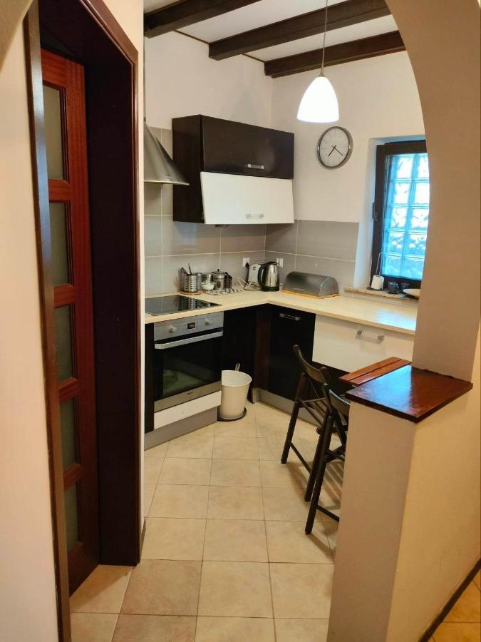 Urocze Studia W Lomiankach, 1- Z Sauna I Tarasem, 2- Z Kominkiem, 3- Ekonomiczne, 7Km Metro Mlociny Warszawa Łomianki エクステリア 写真