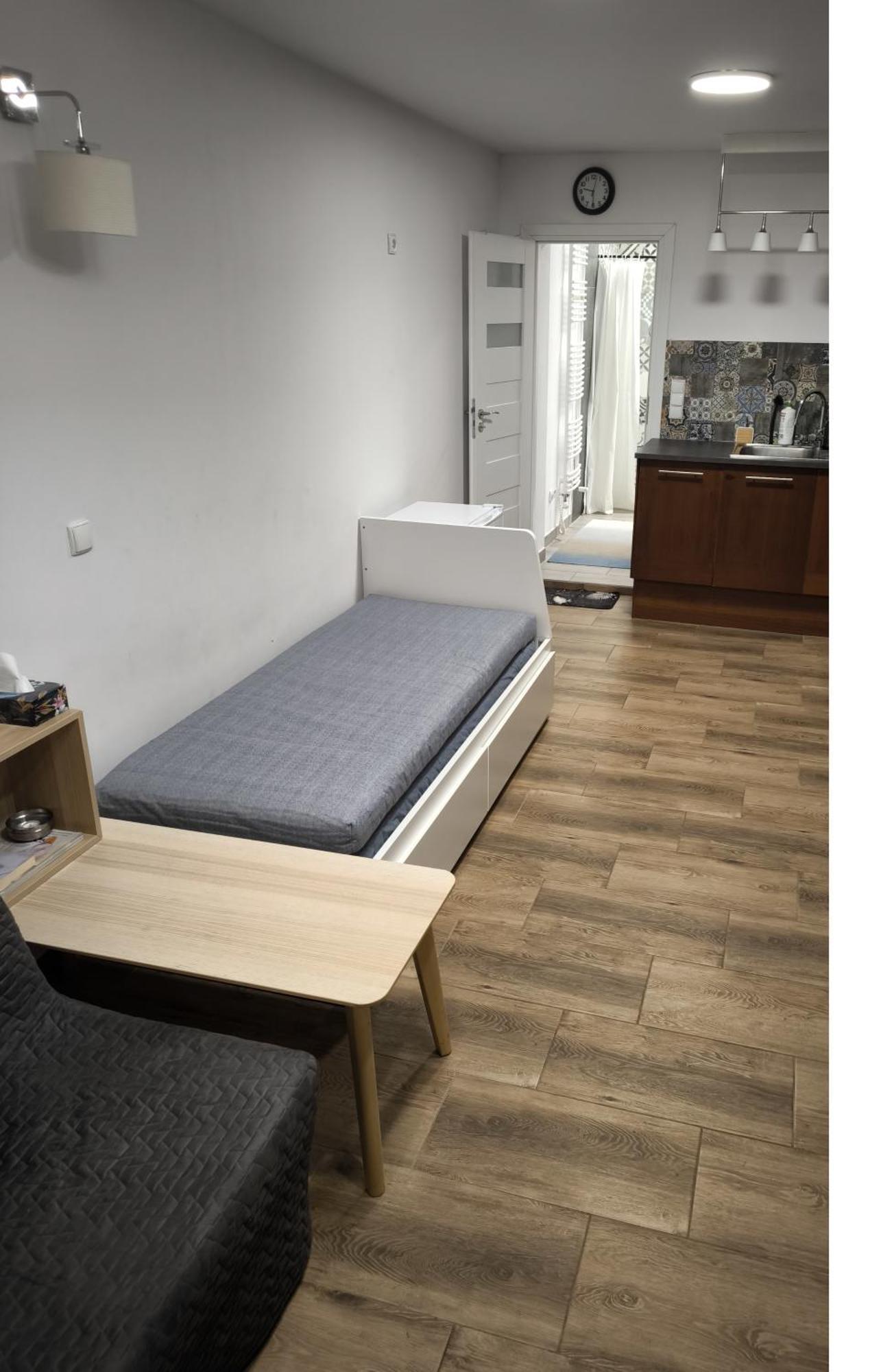Urocze Studia W Lomiankach, 1- Z Sauna I Tarasem, 2- Z Kominkiem, 3- Ekonomiczne, 7Km Metro Mlociny Warszawa Łomianki エクステリア 写真